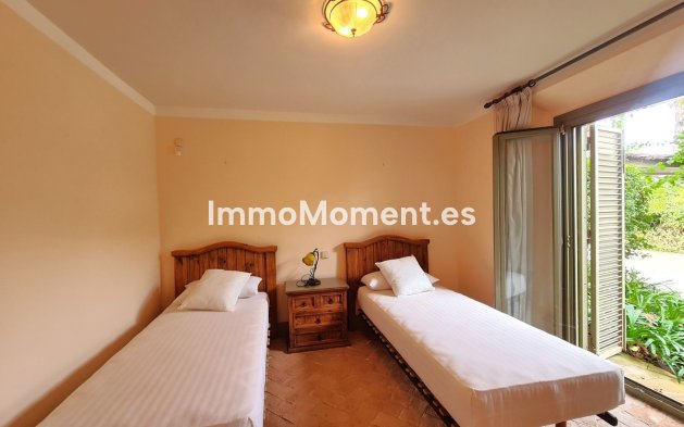 Wiederverkauf - Villa - Sotogrande