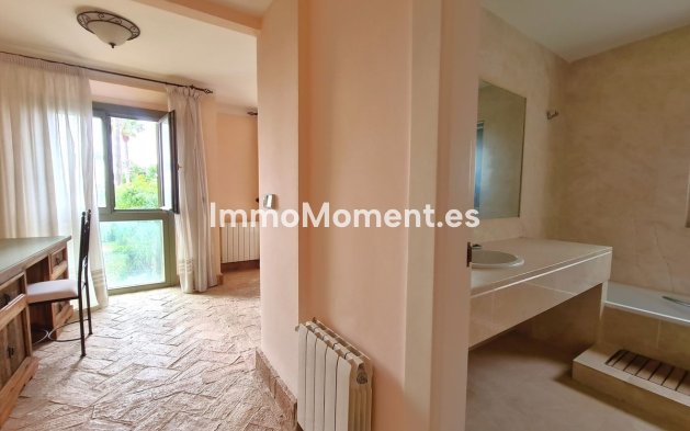 Wiederverkauf - Villa - Sotogrande