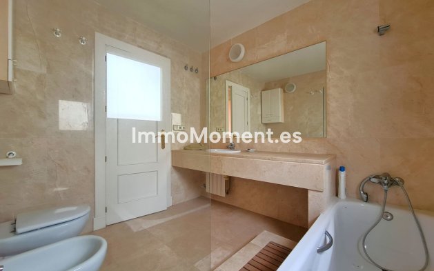 Wiederverkauf - Villa - Sotogrande