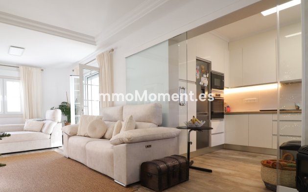 Wiederverkauf - Villa - Orihuela - Villamartin