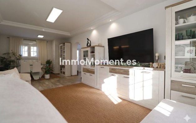 Wiederverkauf - Villa - Orihuela - Villamartin