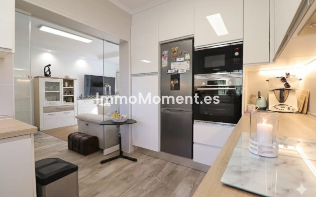 Wiederverkauf - Villa - Orihuela - Villamartin