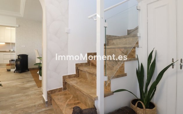 Wiederverkauf - Villa - Orihuela - Villamartin