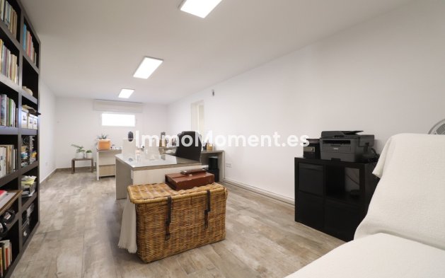 Wiederverkauf - Villa - Orihuela - Villamartin