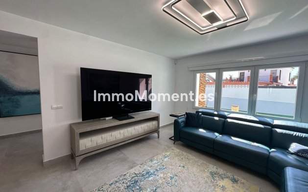 Wiederverkauf - Villa - Benalmadena - Benalmadena Centro