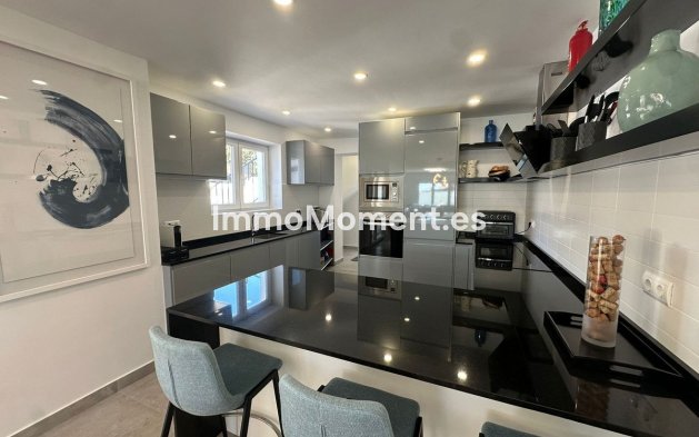 Wiederverkauf - Villa - Benalmadena - Benalmadena Centro