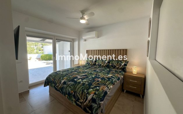 Wiederverkauf - Villa - Benalmadena - Benalmadena Centro