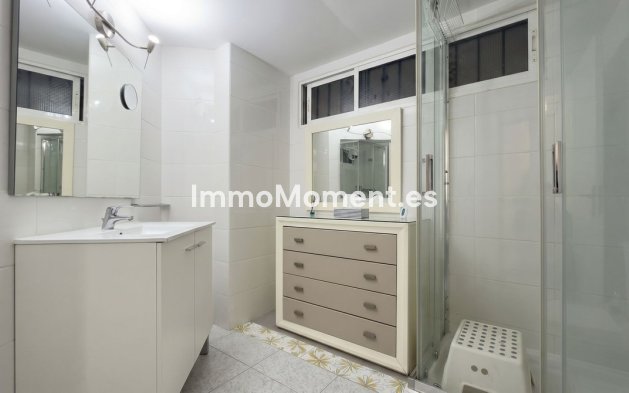 Revente - Appartement - Torremolinos - La Carihuela