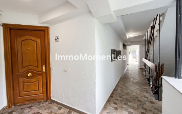 Revente - Appartement - Torremolinos - La Carihuela
