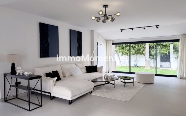 Wiederverkauf - Villa - Marbella - Puerto Banús