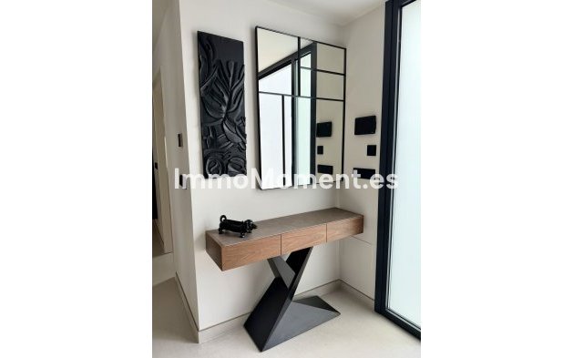 Wiederverkauf - Villa - Marbella - Puerto Banús