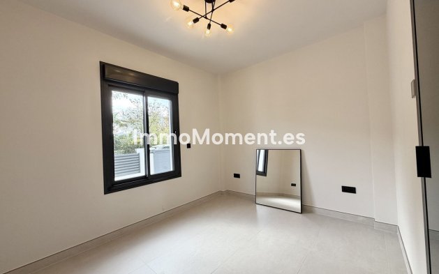 Wiederverkauf - Villa - Marbella - Puerto Banús