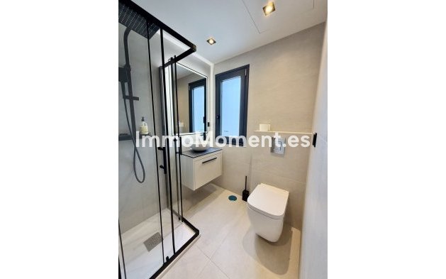 Wiederverkauf - Villa - Marbella - Puerto Banús