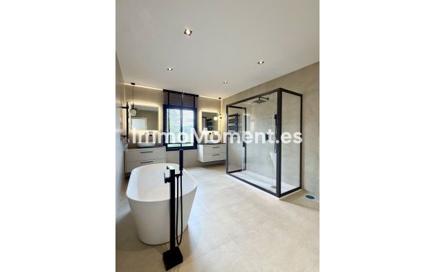 Wiederverkauf - Villa - Marbella - Puerto Banús