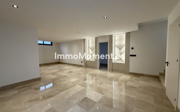 Wiederverkauf - Villa - Marbella - Puerto Banús