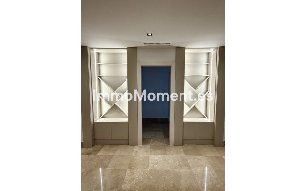 Wiederverkauf - Villa - Marbella - Puerto Banús