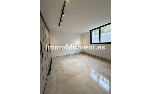 Wiederverkauf - Villa - Marbella - Puerto Banús