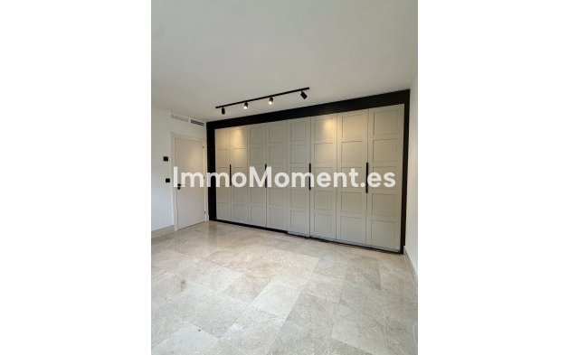 Wiederverkauf - Villa - Marbella - Puerto Banús