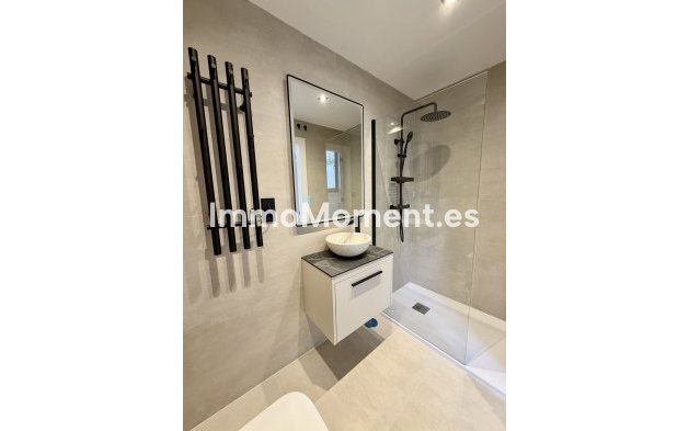 Wiederverkauf - Villa - Marbella - Puerto Banús