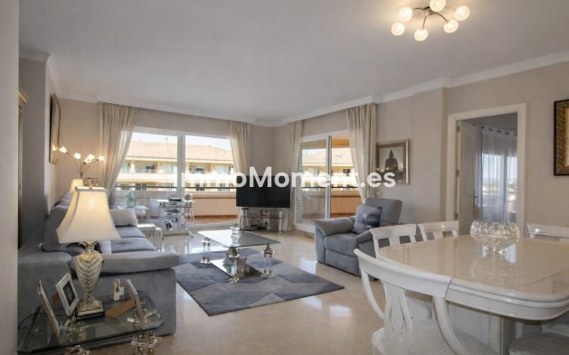 Reventa - Apartamento - Marbella - Elviria
