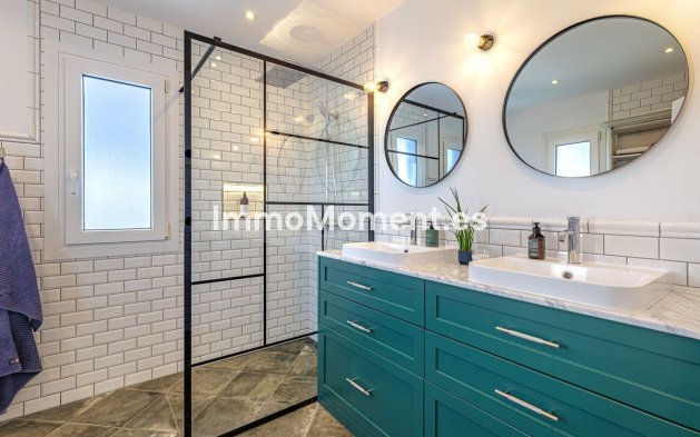 Wiederverkauf - Villa - Estepona  - Selwo