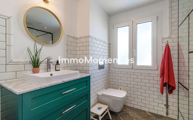 Wiederverkauf - Villa - Estepona  - Selwo