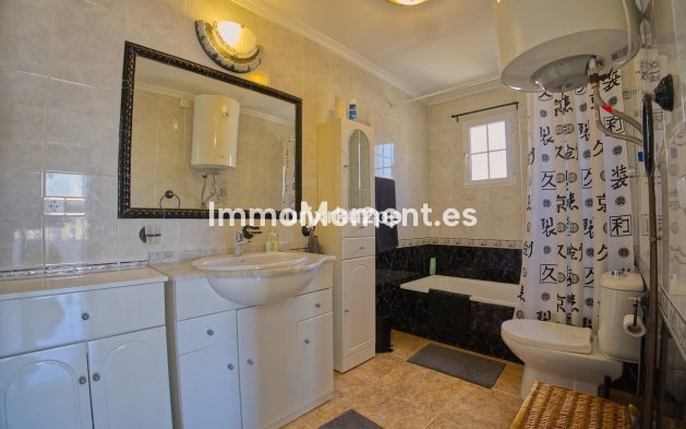 Wiederverkauf - Villa - Torrevieja - Torrevieja Centro