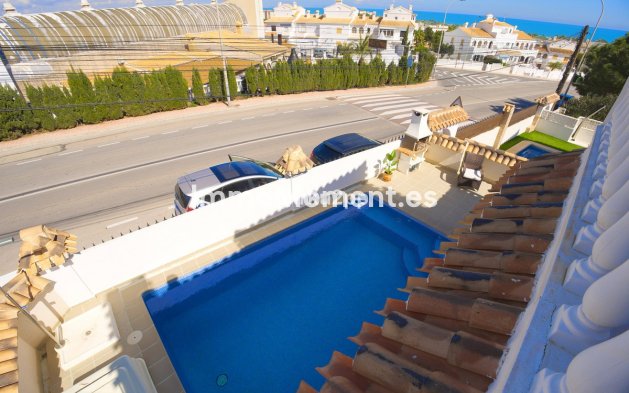 Wiederverkauf - Villa - Torrevieja - Torrevieja Centro