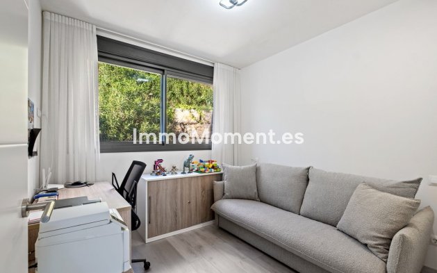 Resale - Townhouse - Manilva