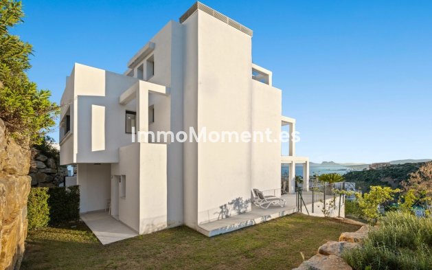 Resale - Townhouse - Manilva