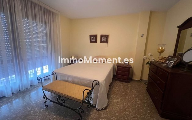 Bestaande woning - Villa - Estepona  - Estepona Centro