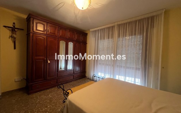 Bestaande woning - Villa - Estepona  - Estepona Centro