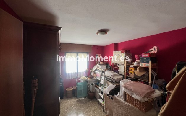 Bestaande woning - Villa - Estepona  - Estepona Centro