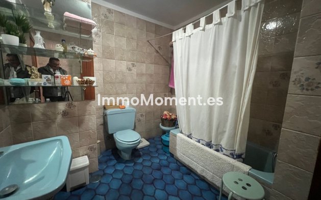 Bestaande woning - Villa - Estepona  - Estepona Centro