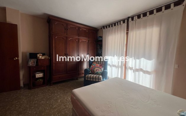 Bestaande woning - Villa - Estepona  - Estepona Centro