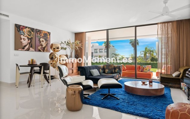 Reventa - Apartamento - Estepona  - Estepona Centro