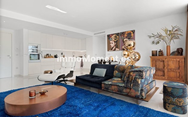 Reventa - Apartamento - Estepona  - Estepona Centro