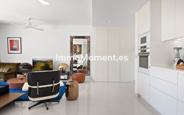 Reventa - Apartamento - Estepona  - Estepona Centro
