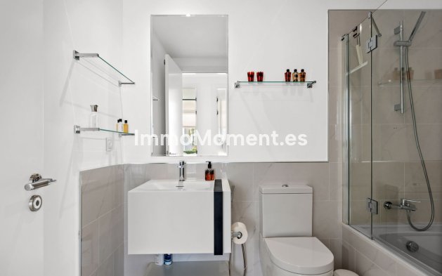 Reventa - Apartamento - Estepona  - Estepona Centro