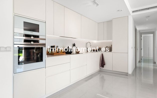 Reventa - Apartamento - Estepona  - Estepona Centro