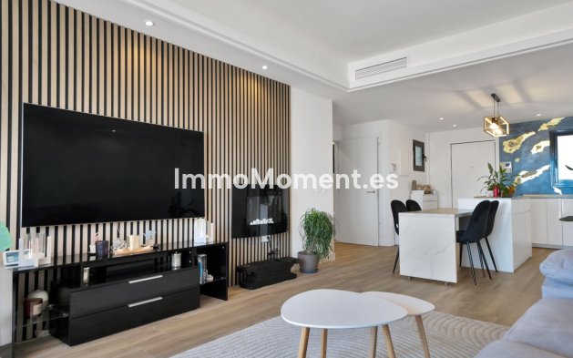 Resale - Apartment - Casares - Casares Centro