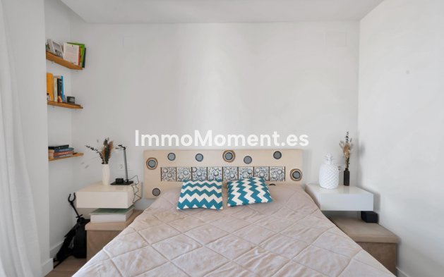 Resale - Apartment - Casares - Casares Centro