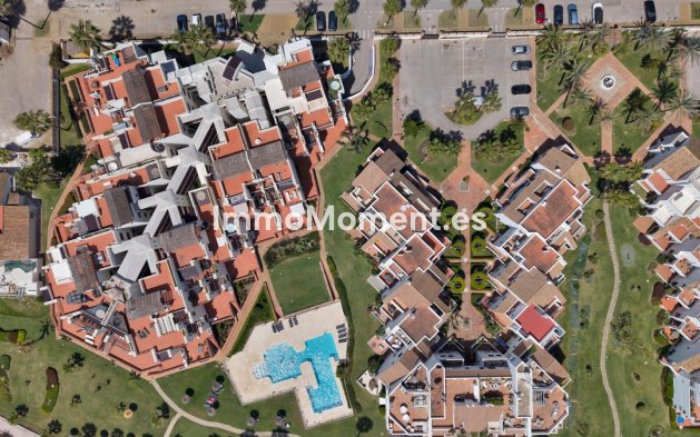 Resale - Apartment - Casares - Casares Centro