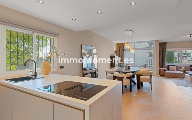 Bestaande woning - Geschakelde woning - Marbella - Guadalmina Baja