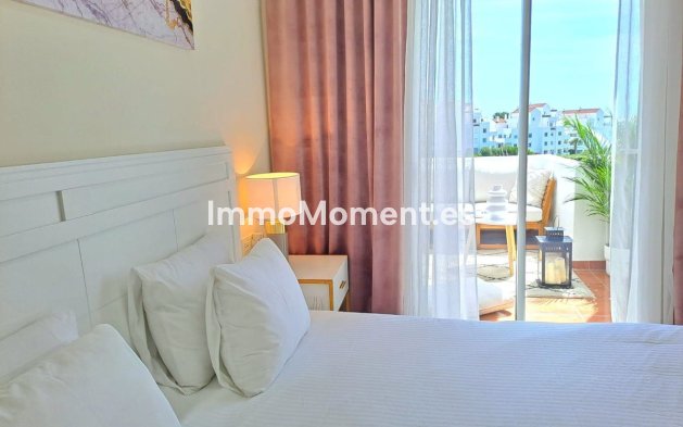 Reventa - Apartamento - Estepona  - Valle Romano