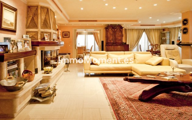 Reventa - Villa - Marbella - Nueva Andalucía