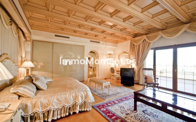 Reventa - Villa - Marbella - Nueva Andalucía