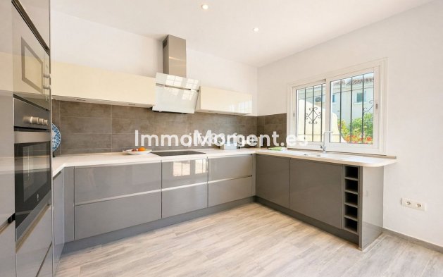 Resale - Villa - Mijas - Mijas Costa