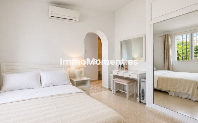 Resale - Villa - Mijas - Mijas Costa
