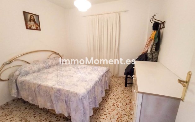 Resale - Country house - Estepona - Estepona Centro